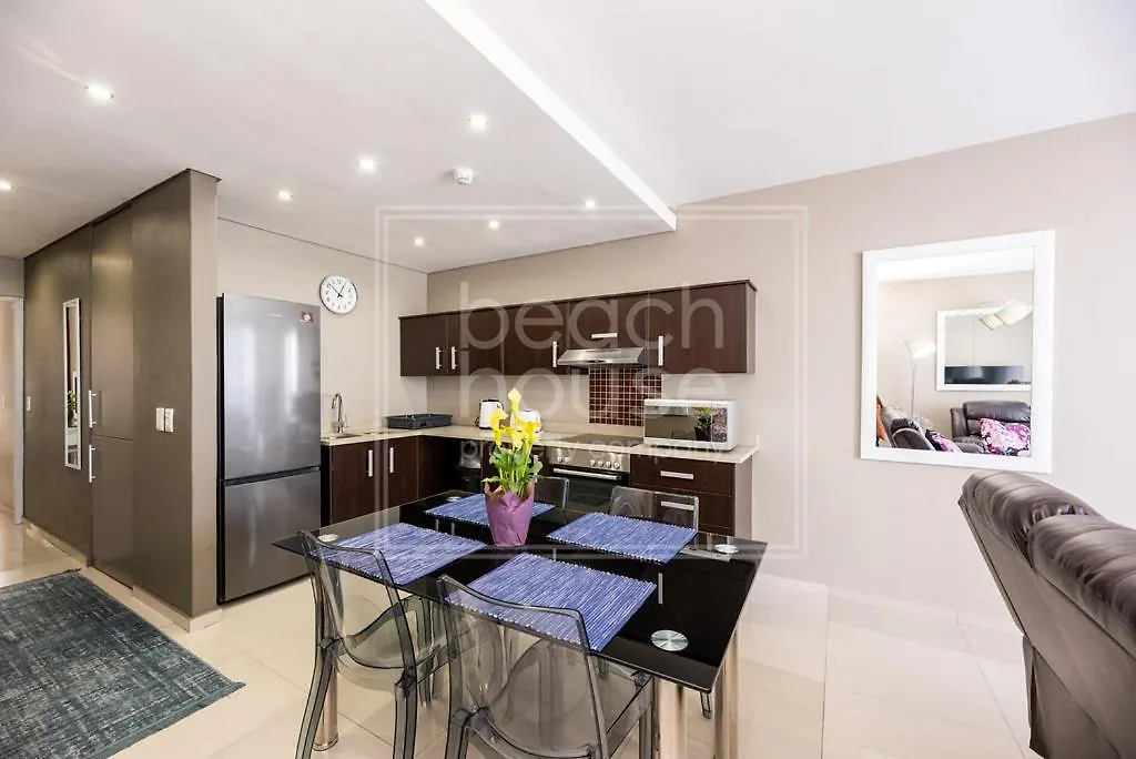 Luxury Beachfront Apartment In Blouberg- 1 Bedroom Bloubergstrand